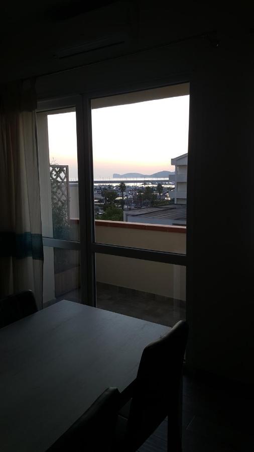 Appartamento Fronte Porto อาลเกโร ภายนอก รูปภาพ